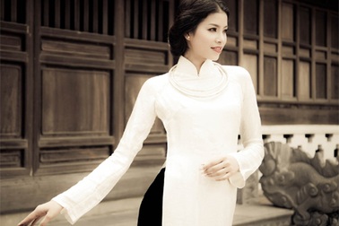 Áo dài Đức Hùng sang New York