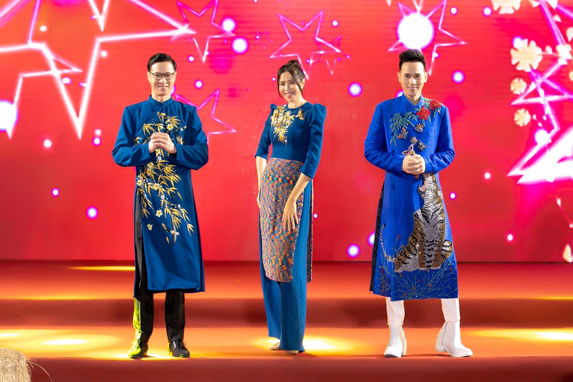 Quý Bình hội ngộ dàn MC nổi tiếng Thanh Bạch, Quỳnh Hoa, Anh Quân - 3 Quý Bình hội ngộ dàn MC nổi tiếng Thanh Bạch, Quỳnh Hoa, Anh Quân - 3