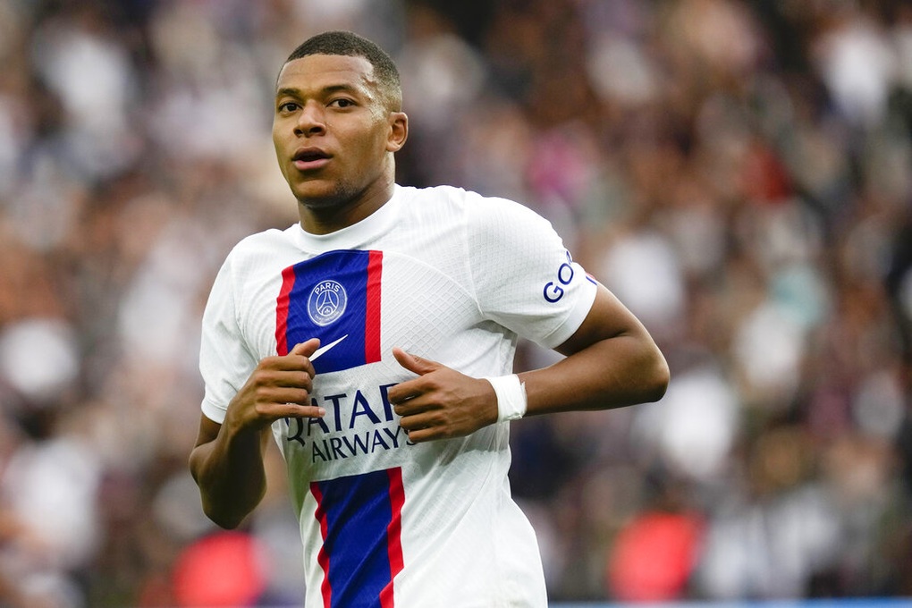 Mbappe lại mắc bệnh ngôi sao ở đội tuyển Pháp - 1 Mbappe lại mắc bệnh ngôi sao ở đội tuyển Pháp - 1