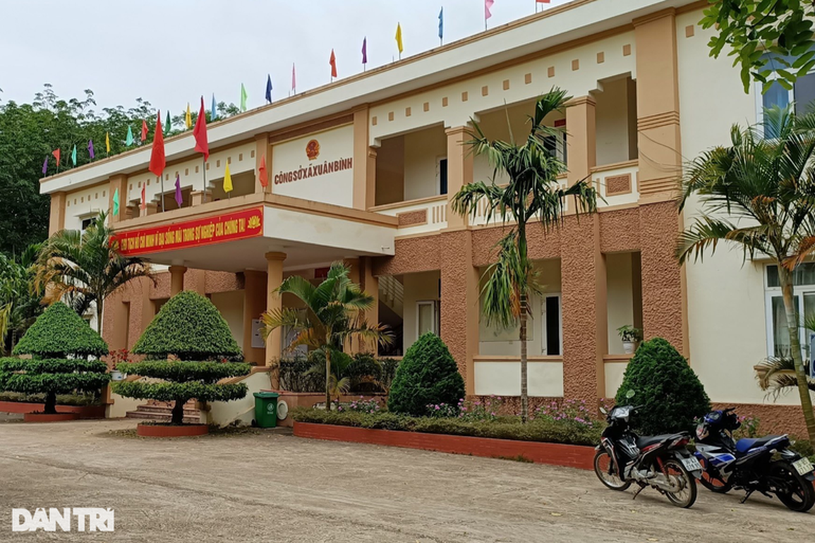 Kỷ luật hàng loạt cán bộ xã bỏ nhiệm sở đi du lịch - 1 Kỷ luật hàng loạt cán bộ xã bỏ nhiệm sở đi du lịch - 1