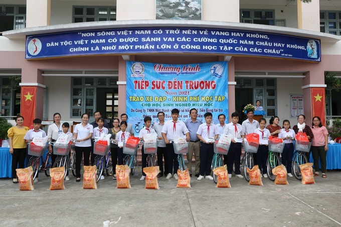 Tiền Giang: Tập trung các nguồn lực bảo vệ, chăm sóc để trẻ em phát triển toàn diện - Ảnh 2.