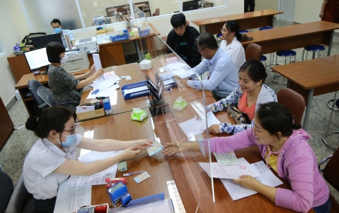 Người dân thực hiện thủ tục hành chính. Ảnh minh họa