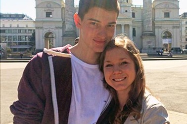 Hết rối loạn ăn uống nhờ… có bạn trai