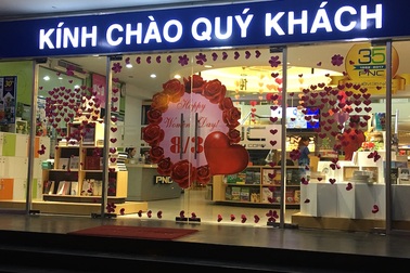 Sôi động thị trường hoa, quà tặng dịp lễ 8/3