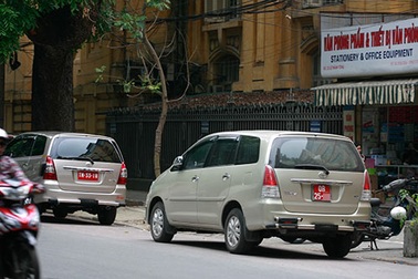 Cắt giảm xe biển đỏ tại các doanh nghiệp thuộc Bộ Quốc phòng