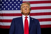 Ông Trump có thể ban bố tình trạng khẩn cấp quốc gia để áp thuế các nước