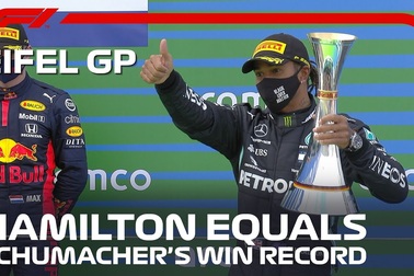 Khoảnh khắc huy hoàng của Lewis Hamilton tại chặng 11 - 2020 Eifel Grand Prix