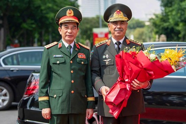 Việt Nam sẵn sàng đón học viên quân sự Azerbaijan sang học tiếng Việt