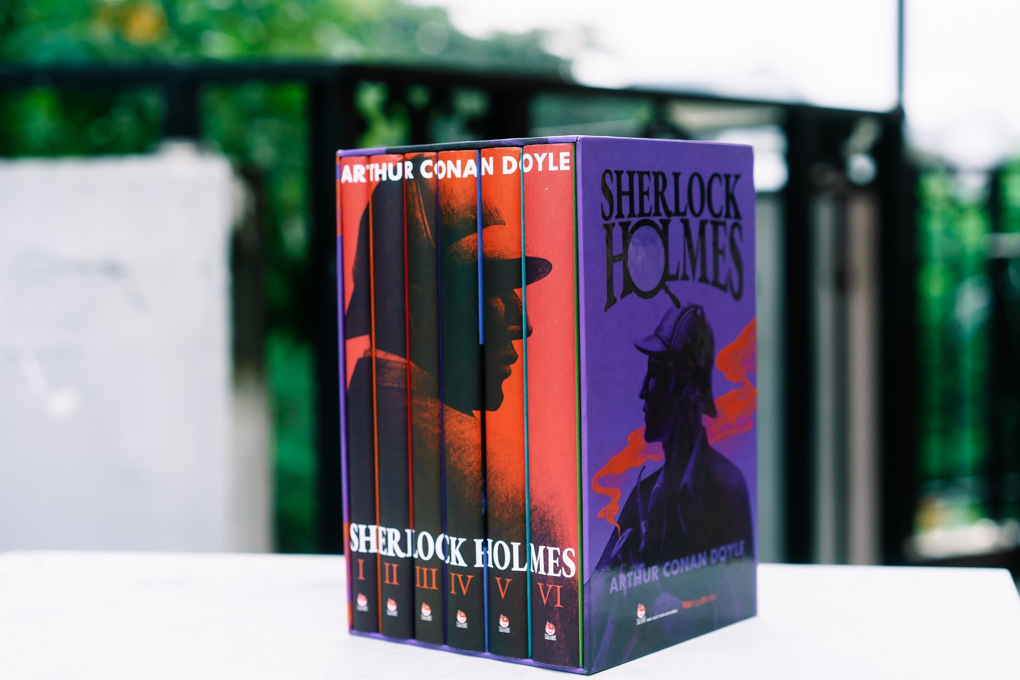 Dobré vánoční knihy: Santa Claus a dobrodružství nových bot - 5 Sách hay mùa Giáng sinh: Ông già Noel và cuộc phiêu lưu của đôi giày mới - 5