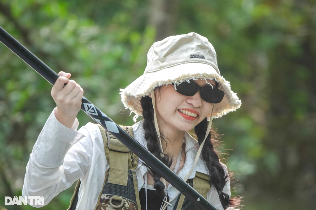 Nam sinh trường Y đút túi cả chục triệu đồng/tháng nhờ khởi nghiệp nghề lạ - 9 Nam sinh trường Y đút túi cả chục triệu đồng/tháng nhờ khởi nghiệp nghề lạ - 9