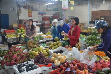 Đà Nẵng: Sôi động thị trường lễ Vu Lan