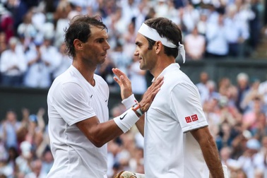 Federer: "Nadal đã hỏi thăm sau khi tôi phẫu thuật"