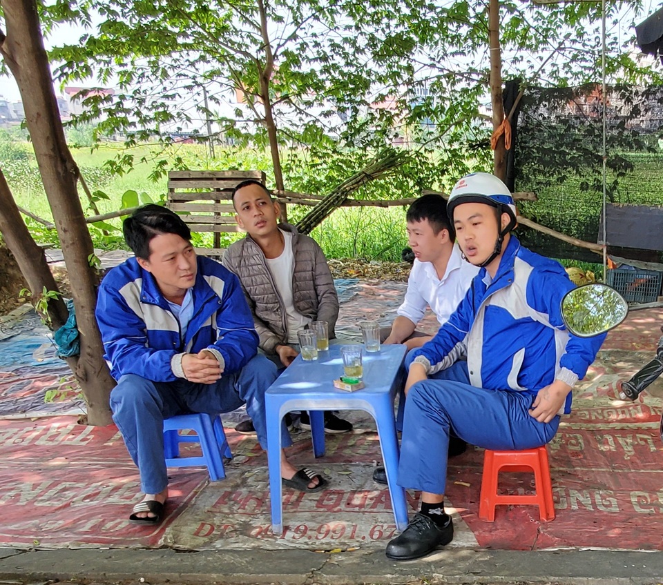 Hà Nội: Công nhân lo… không có Tết - 3 Hà Nội: Công nhân lo… không có Tết - 3