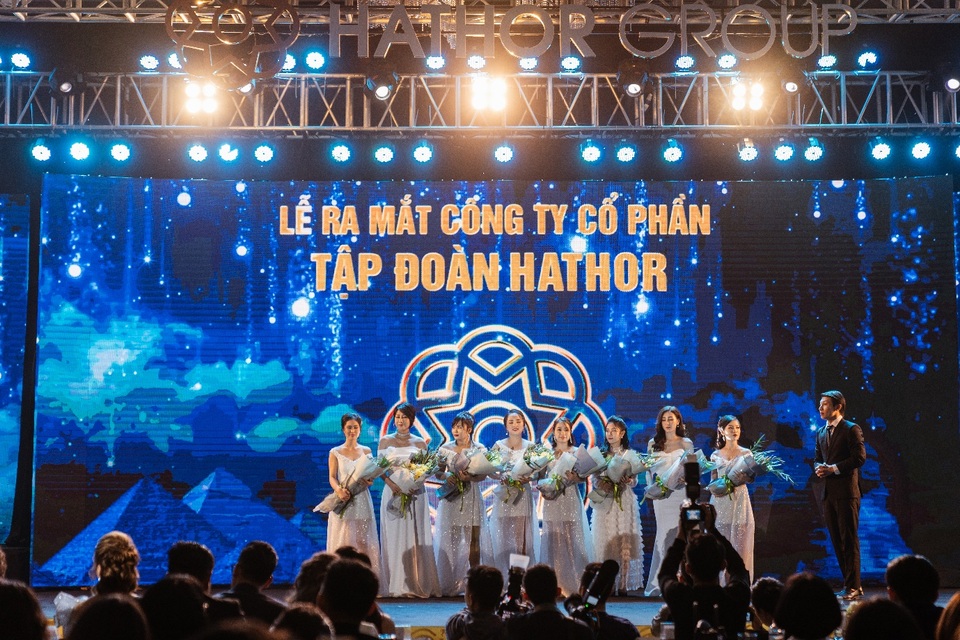 Hathor Group kỷ niệm 6 năm kinh doanh và vinh danh đội ngũ - 2 Hathor Group kỷ niệm 6 năm kinh doanh và vinh danh đội ngũ - 2