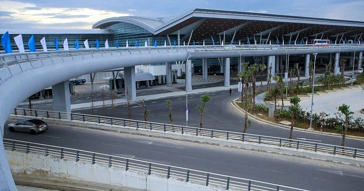 san bay da nang.jpg san bay da nang.jpg