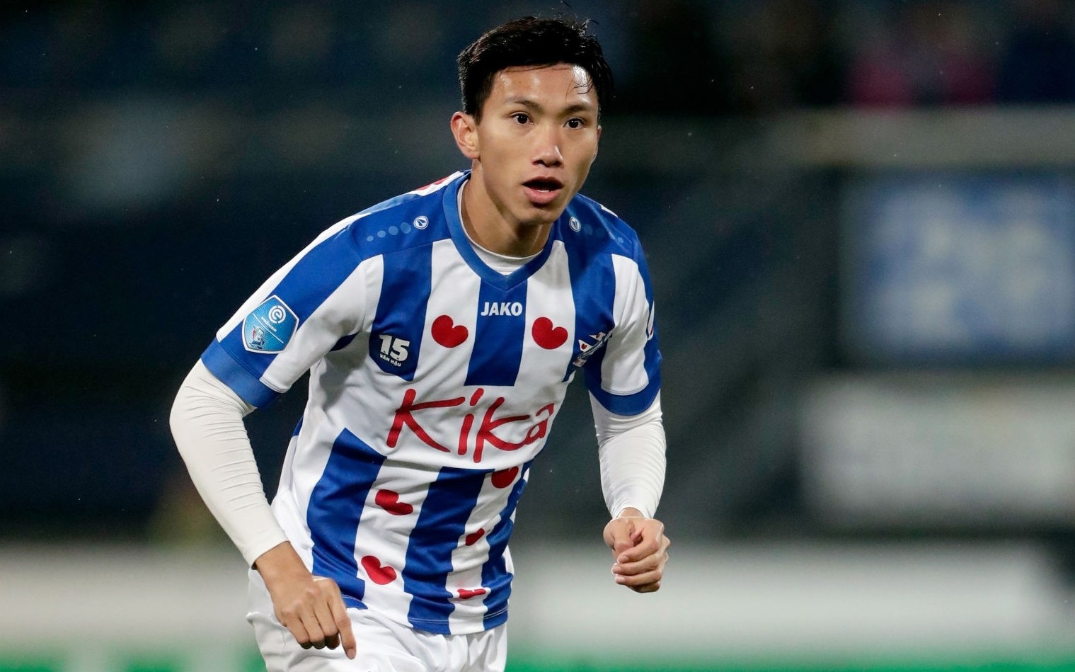Văn Hậu chia tay Heerenveen: Khi một cánh cửa trời Âu khép lại... - 1 Văn Hậu chia tay Heerenveen: Khi một cánh cửa trời Âu khép lại... - 1