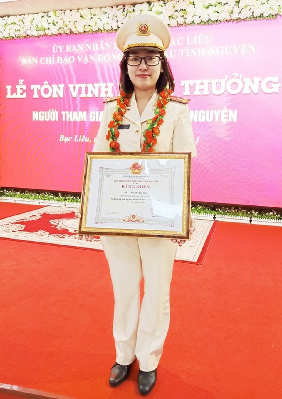 Nữ Bí thư Đoàn Công an Bạc Liêu: Hạnh phúc làm điều bình dị có ích xã hội - 2 Nữ Bí thư Đoàn Công an Bạc Liêu: Hạnh phúc làm điều bình dị có ích xã hội - 2