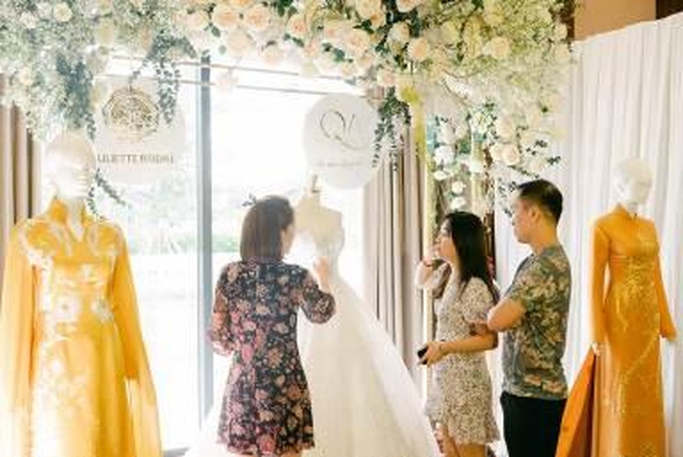 Minimalism Wedding - Xu hướng cưới tối giản đưa cảm xúc và tình yêu thăng hoa - 10 Minimalism Wedding - Xu hướng cưới tối giản đưa cảm xúc và tình yêu thăng hoa - 10