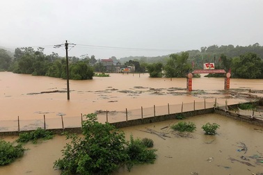 Mưa lũ làm 2 cụm nhà máy thủy điện thiệt hại 220 tỷ đồng