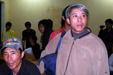 Những lao động Việt đầu tiên trở về từ Libya