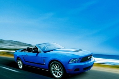Ford Mustang V6 Sport Appearance cho người Nhật