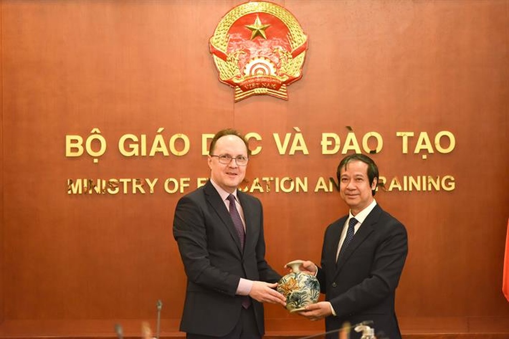 Nga tăng số lượng học bổng cho sinh viên Việt Nam năm 2021 lên 1.000 suất - 1 Nga tăng số lượng học bổng cho sinh viên Việt Nam năm 2021 lên 1.000 suất - 1
