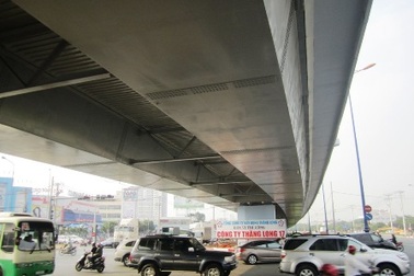 TPHCM: Xây dựng thêm 3 cầu vượt bằng thép