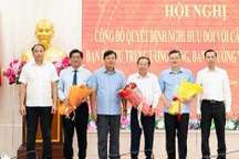 Ba lãnh đạo Tỉnh ủy, UBND tỉnh An Giang nghỉ hưu trước tuổi, thôi việc