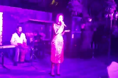 Hoa hậu Kỳ Duyên thay đổi diện mạo và khoe giọng hát