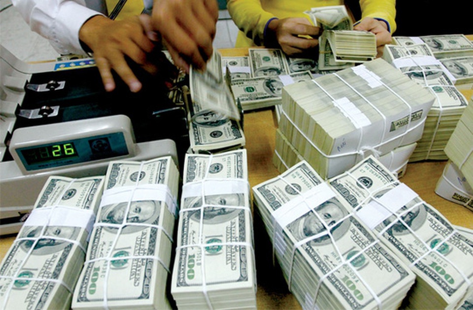 “Cú trượt” dài nhất của đồng USD trong 10 năm qua - 1 “Cú trượt” dài nhất của đồng USD trong 10 năm qua - 1