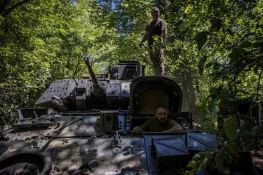 Ukraine lên tiếng về đề xuất đổi đất hiếm lấy viện trợ của ông Trump