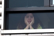 Sinh viên Anh hỗn loạn vì làn sóng Covid-19 đúng vào đầu năm học mới