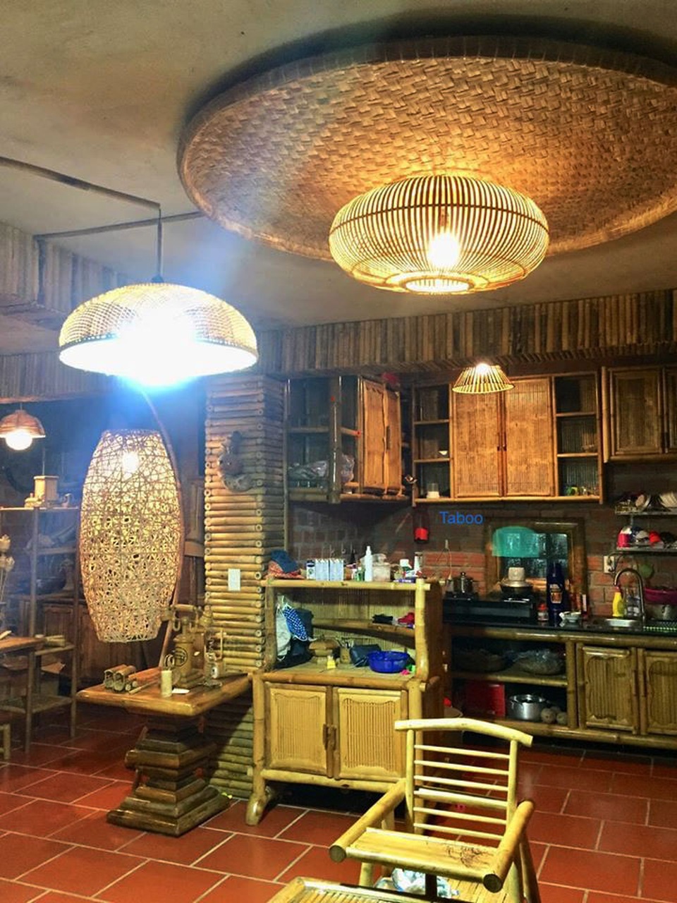 Ngôi nhà độc đáo làm bằng tre và dừa ở Hội An - 2 Ngôi nhà độc đáo làm bằng tre và dừa ở Hội An - 2