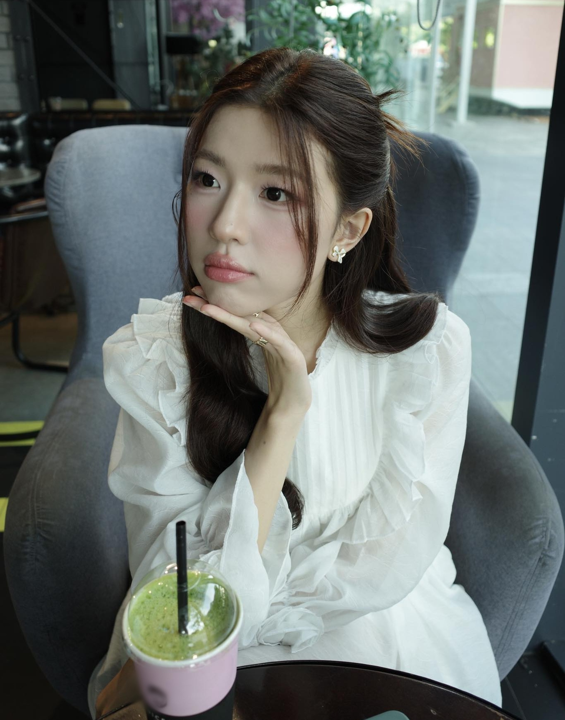 Diễm Hằng Lamoon: Em xinh lột xác ngoại hình sau cảnh nóng gây chú ý - 8 Diễm Hằng Lamoon: Em xinh lột xác ngoại hình sau cảnh nóng gây chú ý - 8