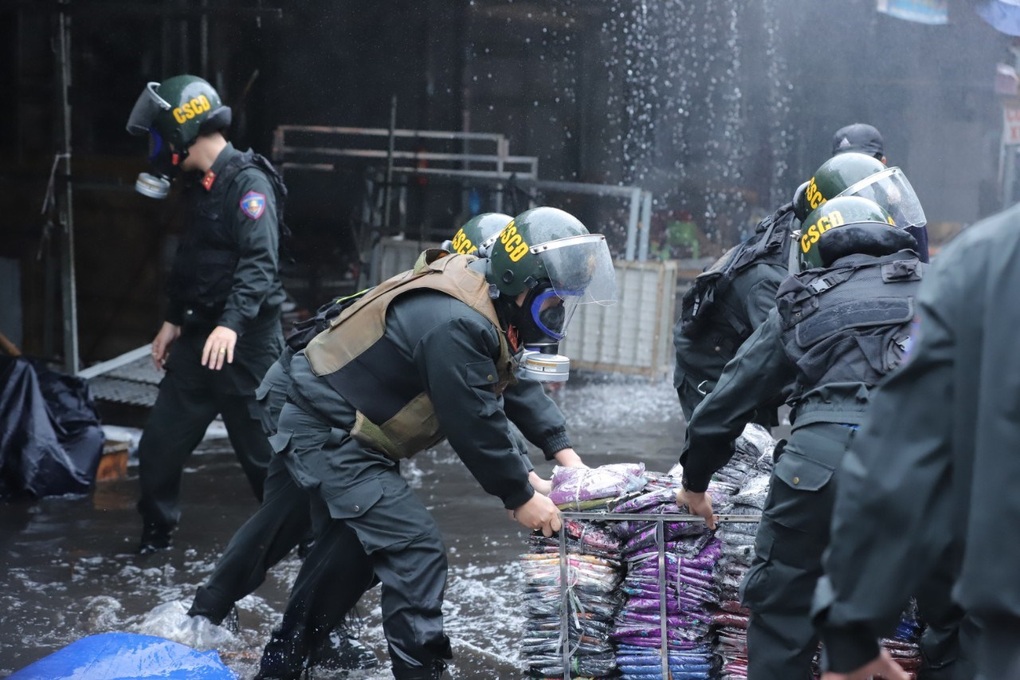 Hải Phòng lên phương án hỗ trợ hơn 600 tiểu thương chợ Tam Bạc - 4 Hải Phòng lên phương án hỗ trợ hơn 600 tiểu thương chợ Tam Bạc - 4