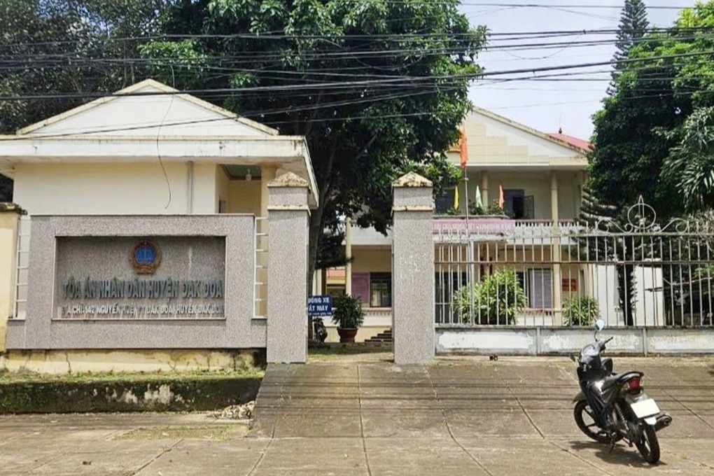 Khởi tố người đàn ông hối lộ thẩm phán ở Gia Lai - 1 Khởi tố người đàn ông hối lộ thẩm phán ở Gia Lai - 1