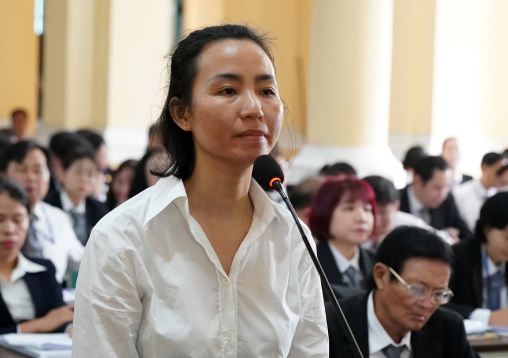 Bị cáo đau xót khi mẹ, dì cũng là bị hại trong vụ án Vạn Thịnh Phát - 2 Bị cáo đau xót khi mẹ, dì cũng là bị hại trong vụ án Vạn Thịnh Phát - 2
