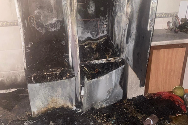 Điều tra vụ con trai đốt nhà cha mẹ ruột