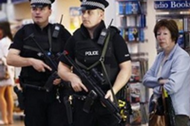  3 bác sỹ bị bắt trong âm mưu tấn công khủng bố Anh