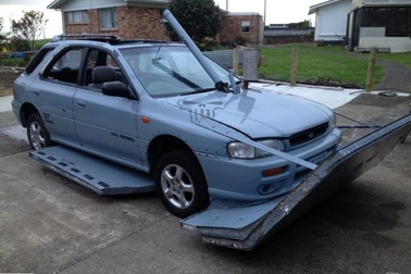 Độ Subaru Impreza thành xe lưỡng cư