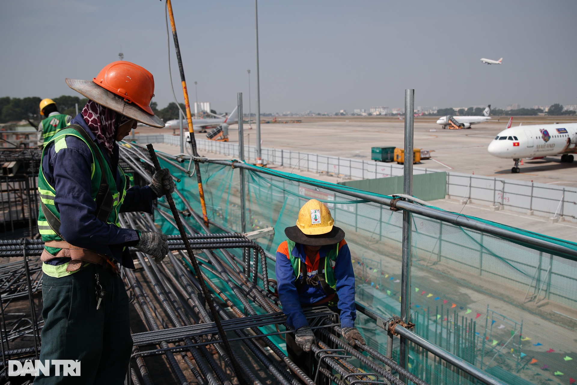 Công trường nhà ga giải cứu sân bay Tân Sơn Nhất dần lộ diện - 6 Công trường nhà ga giải cứu sân bay Tân Sơn Nhất dần lộ diện - 6