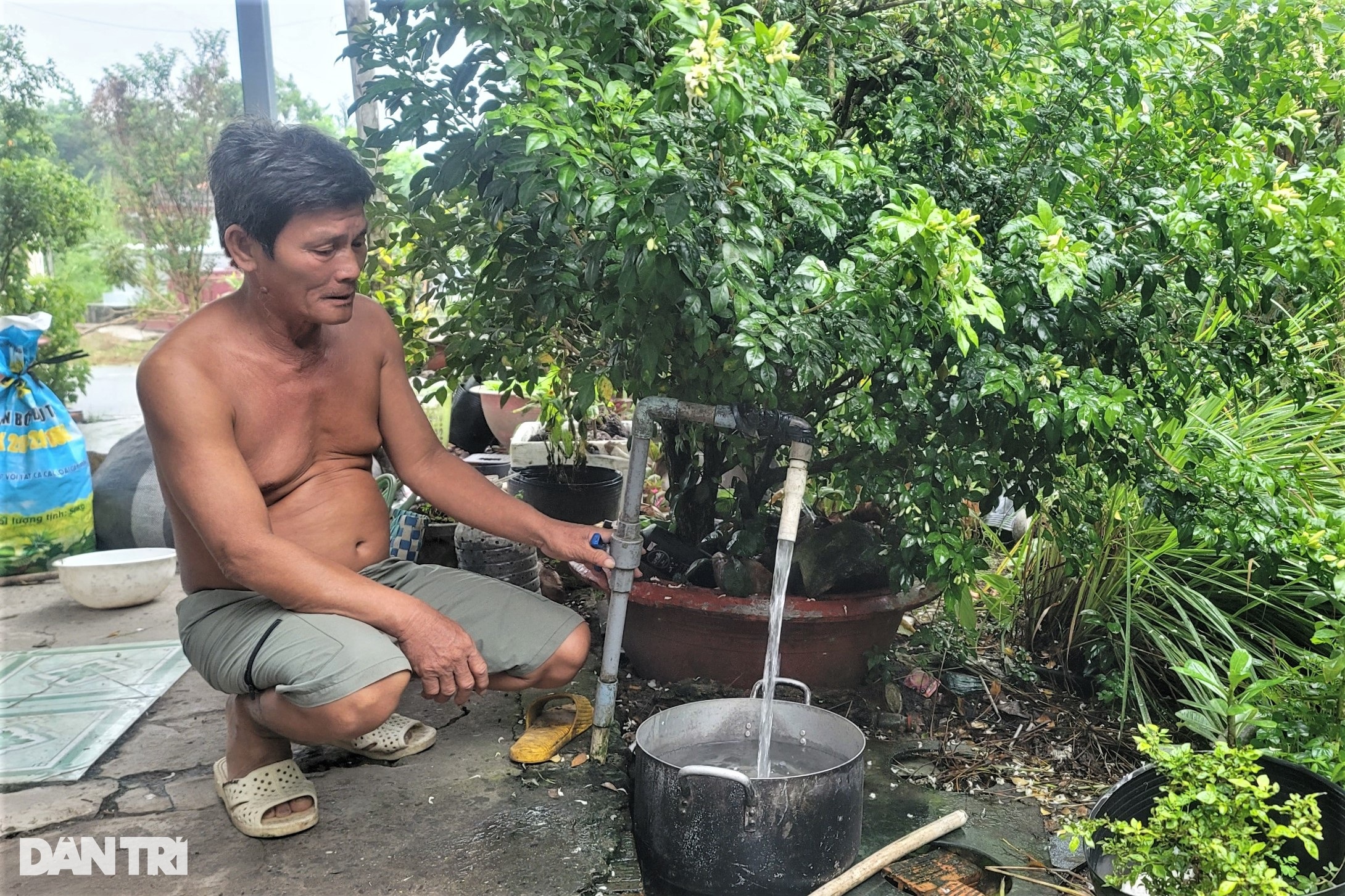 Cuộc sống ở nơi mùi hôi thối chỉ là một phần của sự ô nhiễm - 4 Cuộc sống ở nơi mùi hôi thối chỉ là một phần của sự ô nhiễm - 4