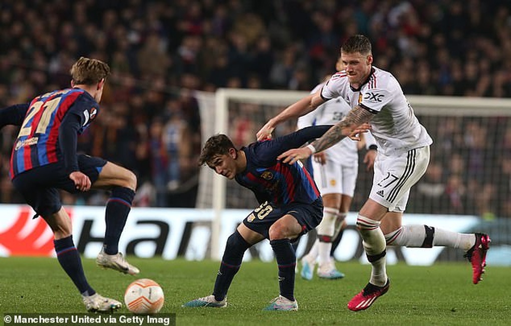 Quyết định rất dị của Ten Hag giúp Man Utd đáng sợ hơn - 1