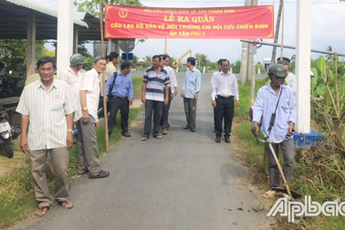 Cựu chiến binh huyện Chợ Gạo gương mẫu học tập và làm theo Bác