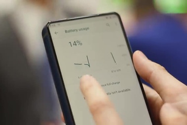 Thực tế Power Max P18K Pop - Smartphone có dung lượng pin lớn nhất thế giới