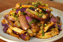 Loại quả màu tím chợ nào cũng bán giúp bổ mắt, phòng đủ bệnh