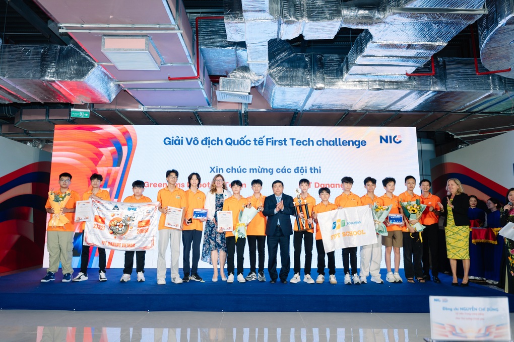 FPT Schools lan tỏa định hướng giáo dục STEM kiến tạo cho cộng đồng - 3 FPT Schools lan tỏa định hướng giáo dục STEM kiến tạo cho cộng đồng - 3
