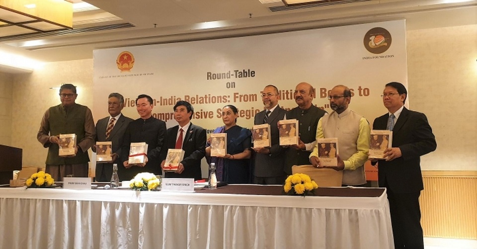 Ra mắt sách Hồ Chí Minh với Ấn Độ tại New Delhi và Kolkata - 1 Ra mắt sách Hồ Chí Minh với Ấn Độ tại New Delhi và Kolkata - 1
