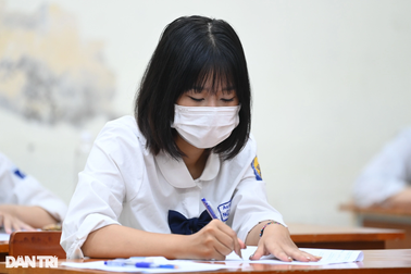 Mức điểm sàn nhận hồ sơ xét tuyển của ĐH Ngoại thương từ 23,5 trở lên