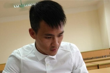 Cầu thủ Công Vinh thi vào trường ĐH Luật Hà Nội